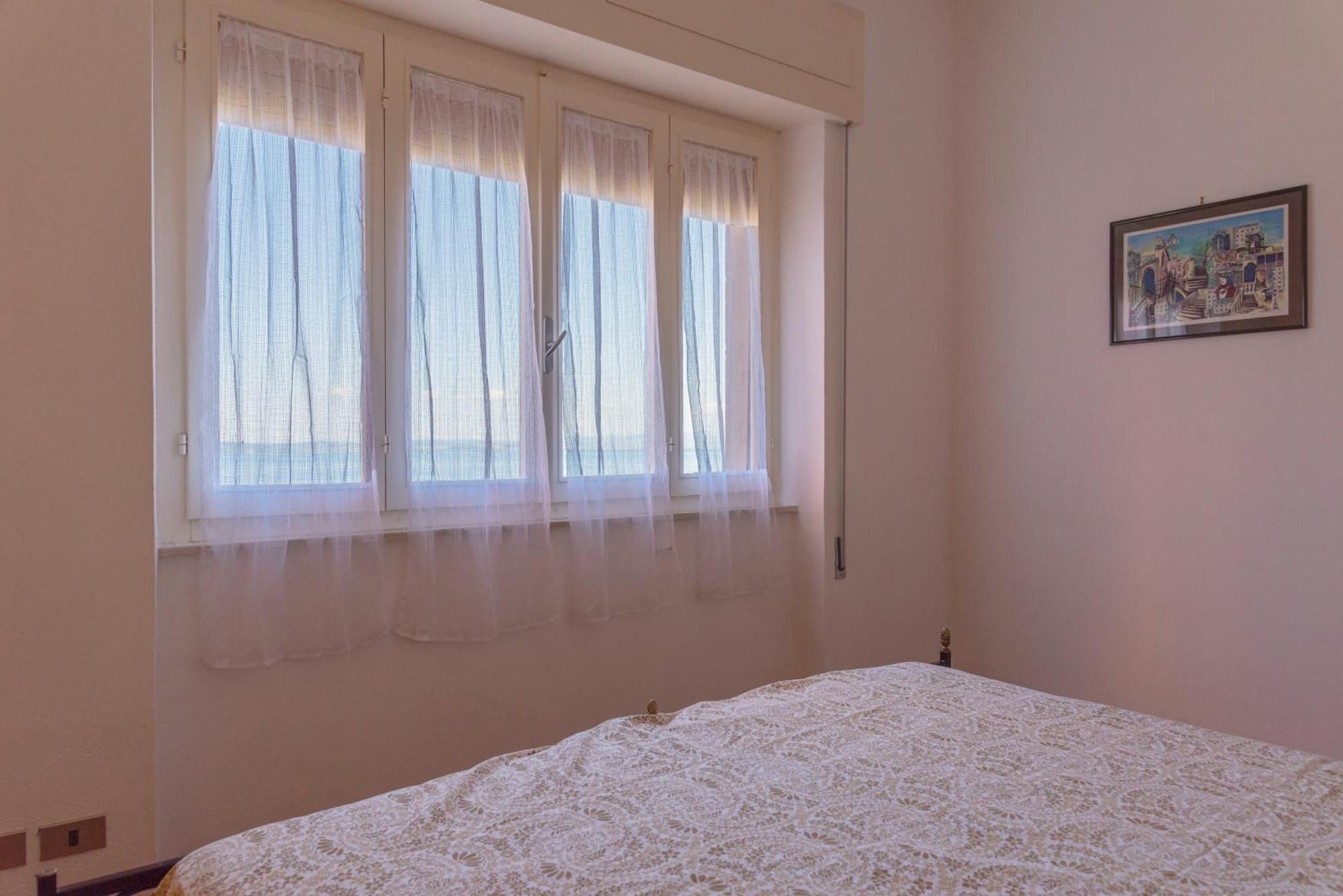 Апартаменти Argentario Retreat Sea View Terrace, Wifi & Private Parking Included Порто-Санто-Стефано Екстер'єр фото